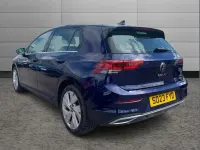 Used VW Golf VIII Style 147 HP (108 kW) 2023 Blue Hatchback