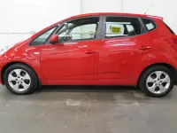 Used Kia Venga 2010 Red Hatchback