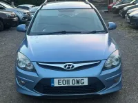 Used Hyundai i30 Comfort 124 HP (91 kW) 2011 Blue Estate