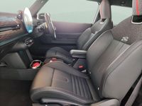 Used Mini Cooper Sport 156 HP (114 kW) 2024 Red Hatchback