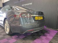 Used Tesla Model S 311 kW (423 HP) 2015 Silver Hatchback