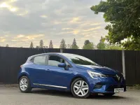 Used Renault Clio V Play 2020 Blue Hatchback