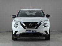 Used Nissan Juke Acenta 114 HP (83 kW) 2023 White SUV
