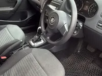 Begagnad VW Polo SE 2011 Grå Halvkombi