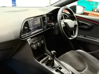 Used Seat Leon Black Edition 150 HP (110 kW) 2019 White Estate