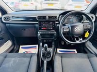 Usado Citroën C3 Flair 82 HP (60 kW) 2017 Preto Citadino