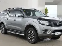 Used Nissan Navara Tekna 190 HP (139 kW) 2017 Grey Pickup