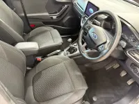 Usado Ford Puma Titanium 125 CV (91 kW) 2022 Plateado SUV
