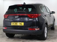 Usado Kia Sportage 115 HP (84 kW) 2017 Preto SUV