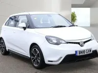 Used MG MG3 106 HP (77 kW) 2018 White Hatchback