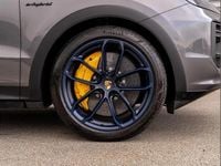 Used Porsche Cayenne Turbo E-Hybrid 729 HP (536 kW) 2024 Grey SUV