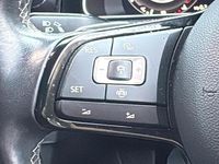 Used VW Golf VII R 296 HP (217 kW) 2019 Yellow Hatchback