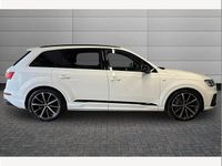 Used Audi Q7 Black Edition 340 HP (250 kW) 2021 White SUV