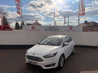Used Ford Focus Titanium 120 HP (88 kW) 2015 White Hatchback