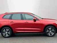 Used Volvo XC60 Core 250 HP (183 kW) 2023 Red SUV
