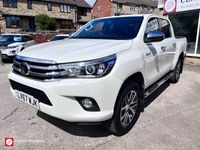 used Toyota HiLux 2.4 INVINCIBLE 4WD D-4D DCB 4d 147 BHP