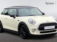 Used Mini Cooper Hatch 134 HP (98 kW) 2018 White Hatchback