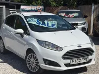 Usado Ford Fiesta Titanium 125 HP (91 kW) 2012