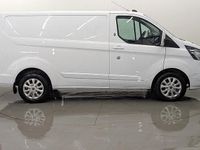 Used Ford Transit Custom Limited 131 HP (96 kW) 2022 White Van
