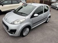 Used Peugeot 107 Active 68 HP (50 kW) 2013 Silver Hatchback
