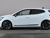 Used Renault Clio Techno 143 HP (105 kW) 2025 White Hatchback