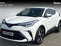 Used Toyota C-HR Design 122 HP (89 kW) 2023 Pure white (solid paint) SUV