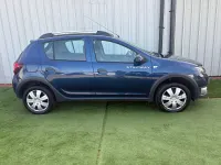 Used Dacia Sandero Lauréate 90 HP (66 kW) 2016 Blue Hatchback