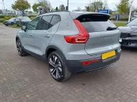 Usado Volvo XC40 Ultra 195 HP (143 kW) 2025 Cinzento SUV