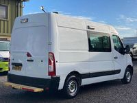 Second-hand Vauxhall Movano 130 CP (95 kW) 2019 Alb Monovolum
