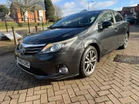 Used Toyota Avensis 126 HP (92 kW) 2013 Black Sedan