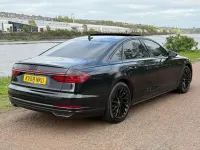 Usado Audi A8 Advanced 286 HP (210 kW) 2018 Preto Sedan