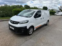 Used Vauxhall Vivaro 100 kW (136 HP) 2022 White MPV