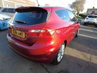 Used Ford Fiesta Titanium 100 HP (73 kW) 2018 Red Hatchback