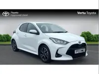Used Toyota Yaris Design 116 HP (85 kW) 2023 White Hatchback