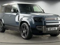 Used Land Rover Defender HSE Dynamic 300 HP (220 kW) 2022 Nebelquell blue SUV