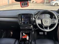 Used Volvo XC40 R-Design Pro 161 HP (118 kW) 2022 Blue SUV