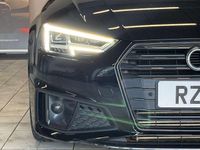 Gebraucht Audi A4 Black Edition 150 PS (110 kW) 2019 Schwarz Limousine