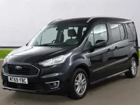 Used Ford Tourneo Titanium 120 HP (88 kW) 2021 Estate