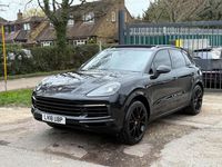 Used Porsche Cayenne 440 HP (323 kW) 2018 Black SUV