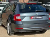 Usado Skoda Octavia SE L 150 CV (110 kW) 2019 Gris Familiar
