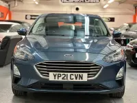 Used Ford Focus Zetec 120 HP (88 kW) 2021 Blue Hatchback