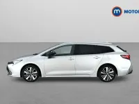 Used Toyota Corolla Design 140 HP (102 kW) 2025 Silver Estate