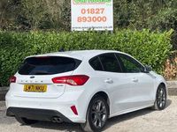 Used Ford Focus ST-Line 125 HP (91 kW) 2021 White Hatchback