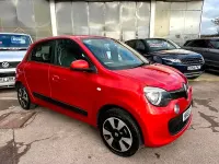 Used Renault Twingo Dynamique 70 HP (51 kW) 2015 Red Hatchback