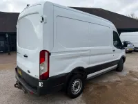 Używany Ford Transit 130 KM (95 kW) 2018 Biały Van