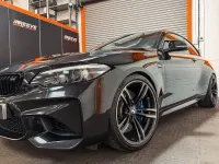 Begagnad BMW M2 Comfort Edition 370 HK (272 kW) 2017 Svart Sportkupé