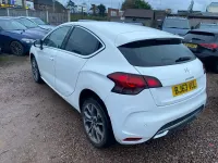 Used Citroën DS4 Start 115 HP (84 kW) 2013 White Hatchback