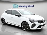 Used Renault Clio V Techno 145 HP (106 kW) 2024 White Hatchback