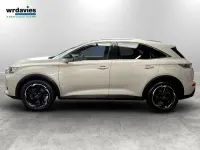 Used DS Automobiles DS7 Crossback Prestige 225 HP (165 kW) 2021 White SUV
