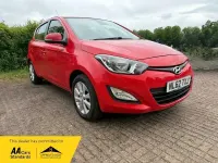Begagnad Hyundai i20 Active 85 HK (62 kW) 2012 Röd Halvkombi